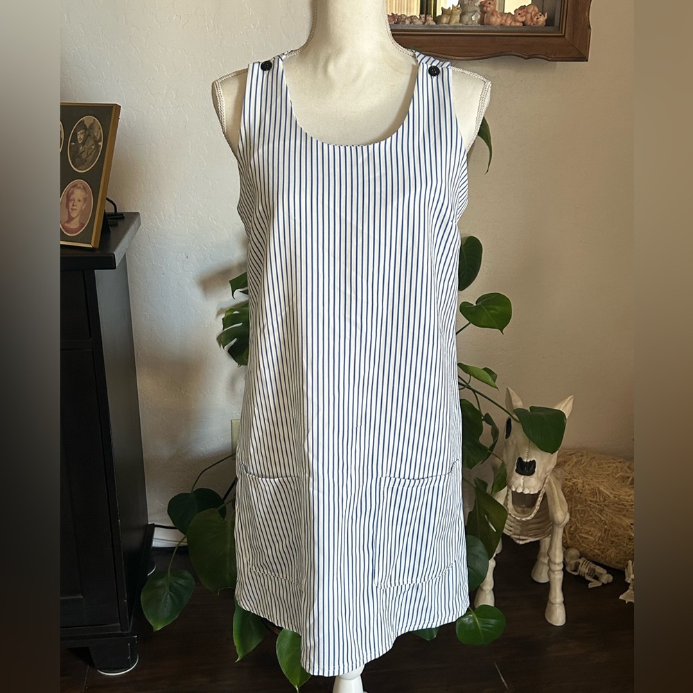 Vintage 60’s Blue & White Pin Striped Big Pocket Mini Dress